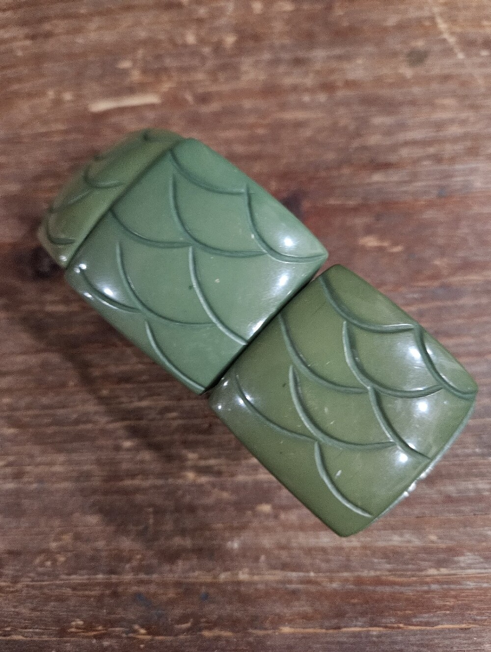 Vintage Lucite Green Bracelet